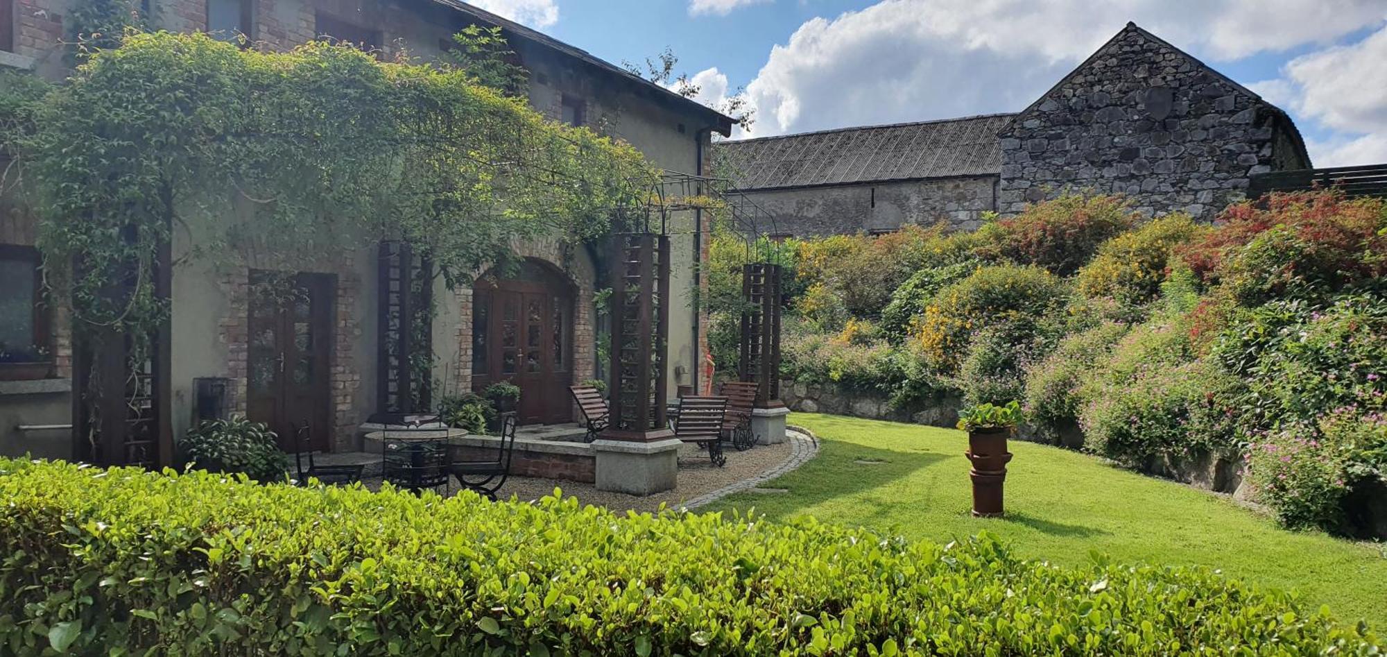 Croneybyrne Courtyard Villa Clara Eksteriør bilde